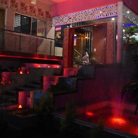 H P Homestay Dharwad Exteriör bild