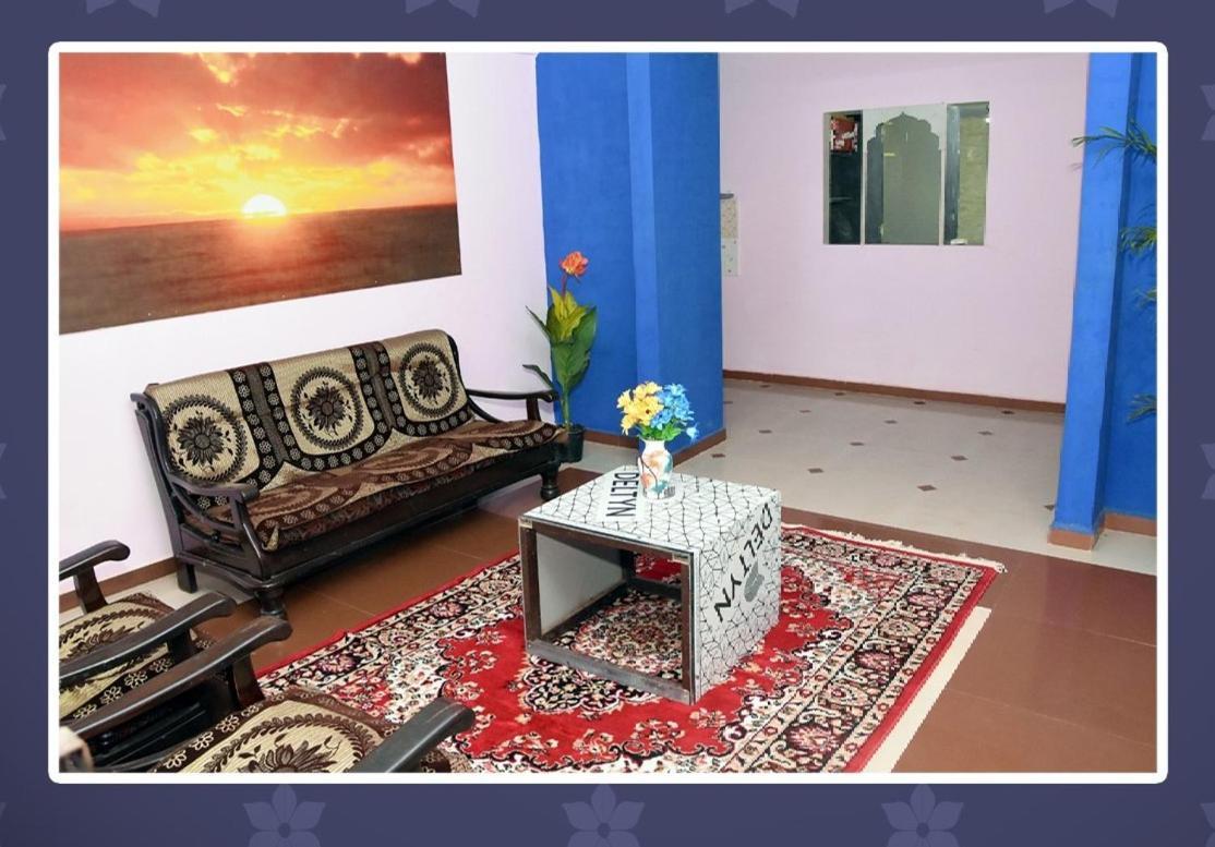 H P Homestay Dharwad Exteriör bild